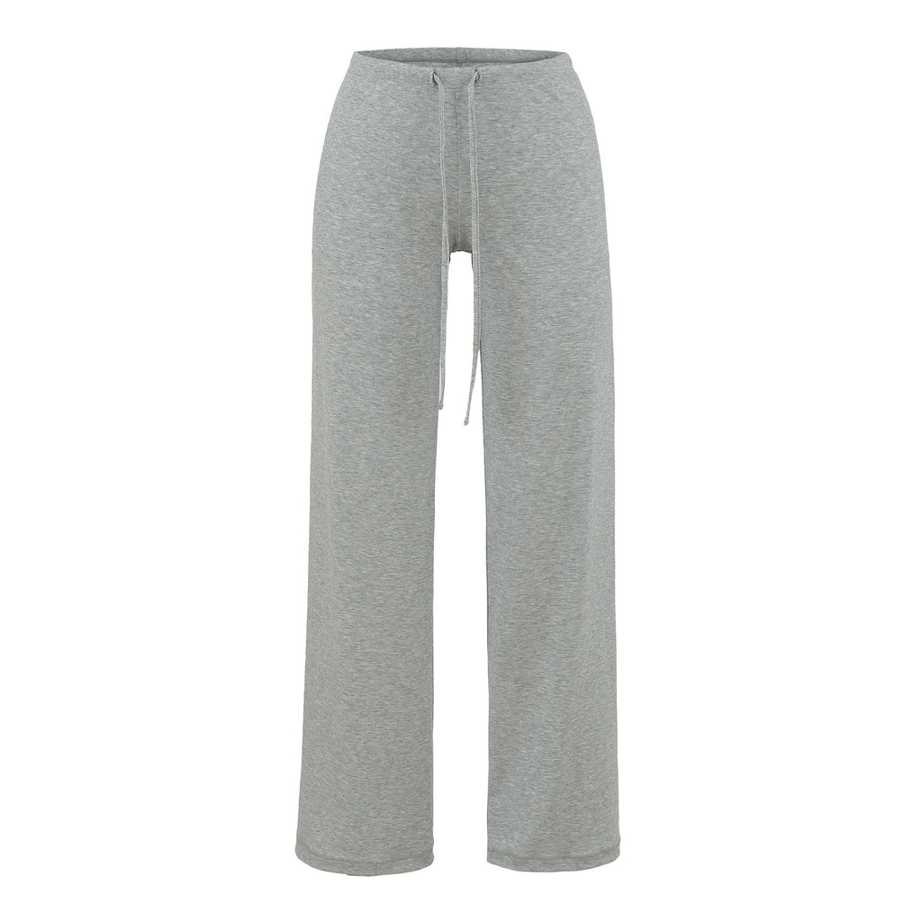 Straight pants for women